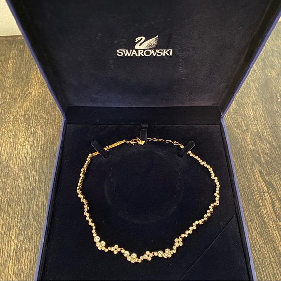 Swarovski Necklace ๐ - Picture 2 of 8
